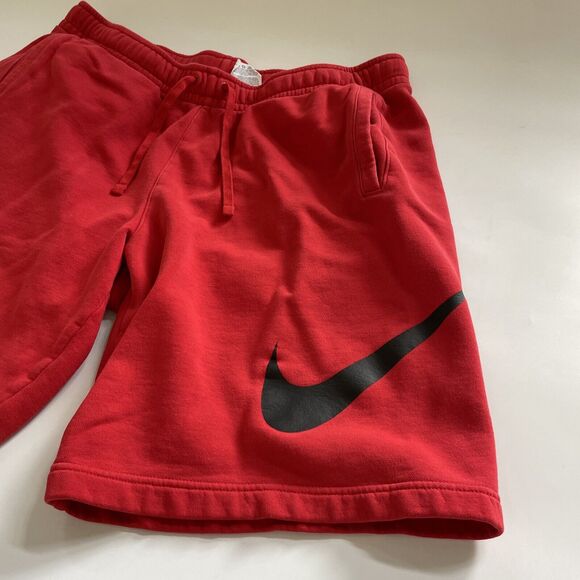Vintage Nike Men Shorts XL Red Big Swoosh Gym‎ Drawstring Retro Y2K Streetwear - Picture 2 of 10
